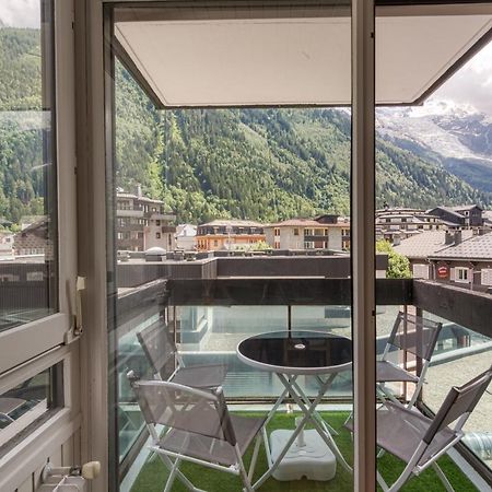 Le Petit Balcon Avec Vue Sur Le Mont-Blanc 2 Etoiles Apartment Chamonix Bagian luar foto